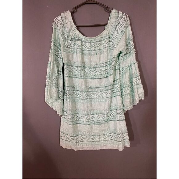 Boutique Teal Long Bell Sleeve Scoop Neck Lace Tunic Size Small - Picture 1 of 5